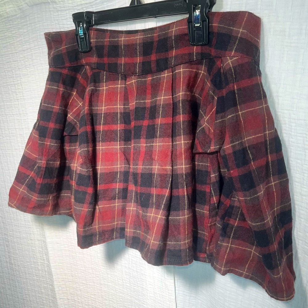 NWOT BDG Check Puff Kilt Miniskirt - Picture 3 of 9